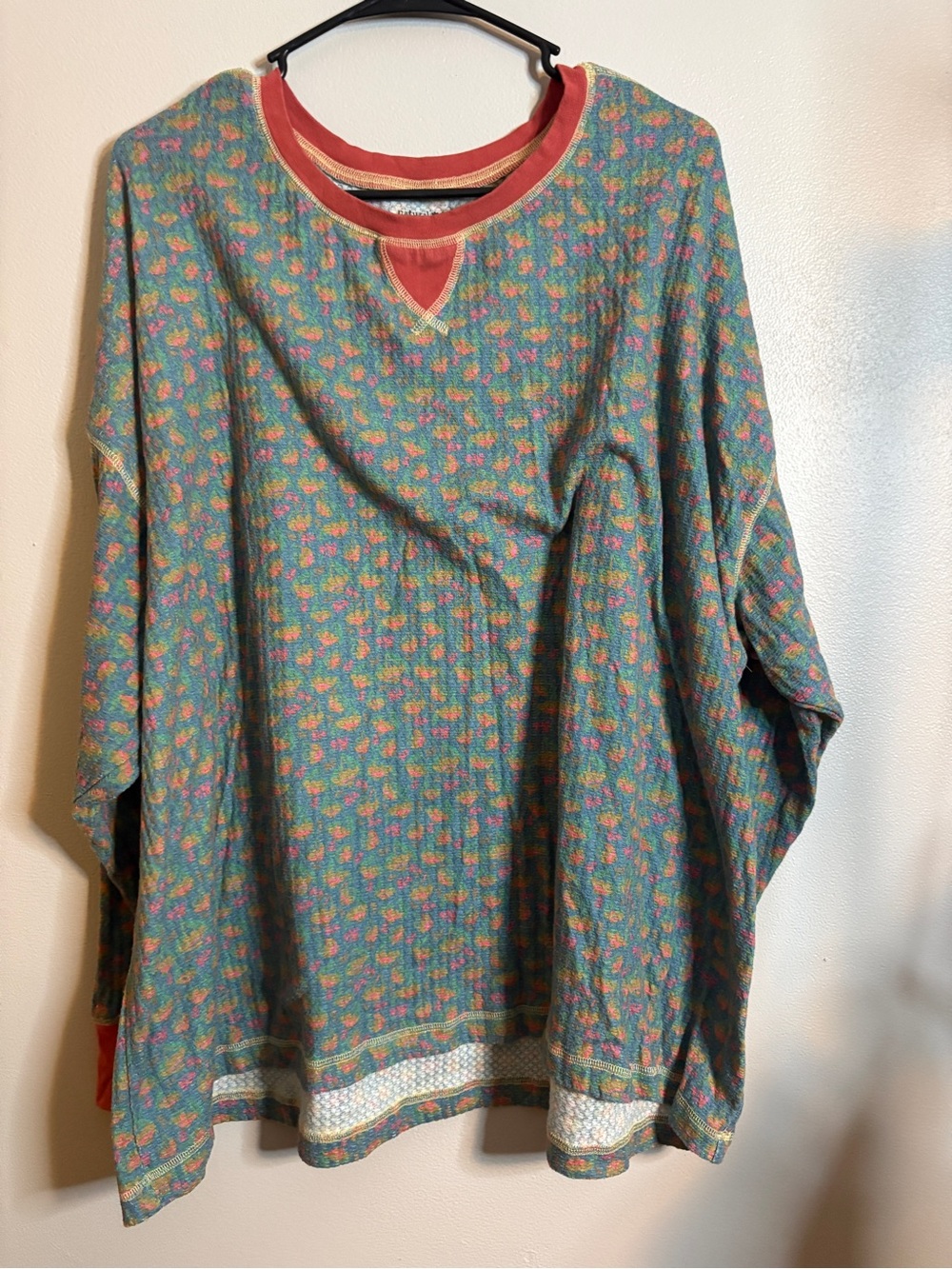 NATURAL LIFE Green Floral Pullover with Rust Trim